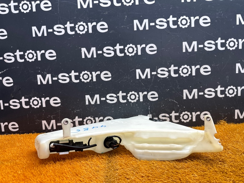 Бачок омывателя, 1000 рублей, Красноярск