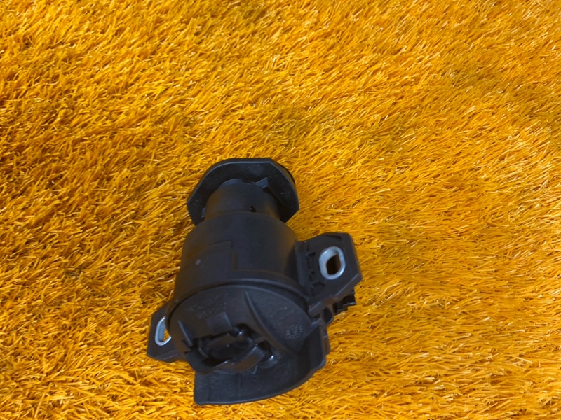 личинка замка багажника, 300 рублей, Красноярск