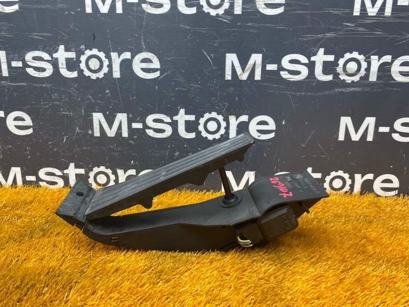 педаль газа, 500 рублей, Красноярск