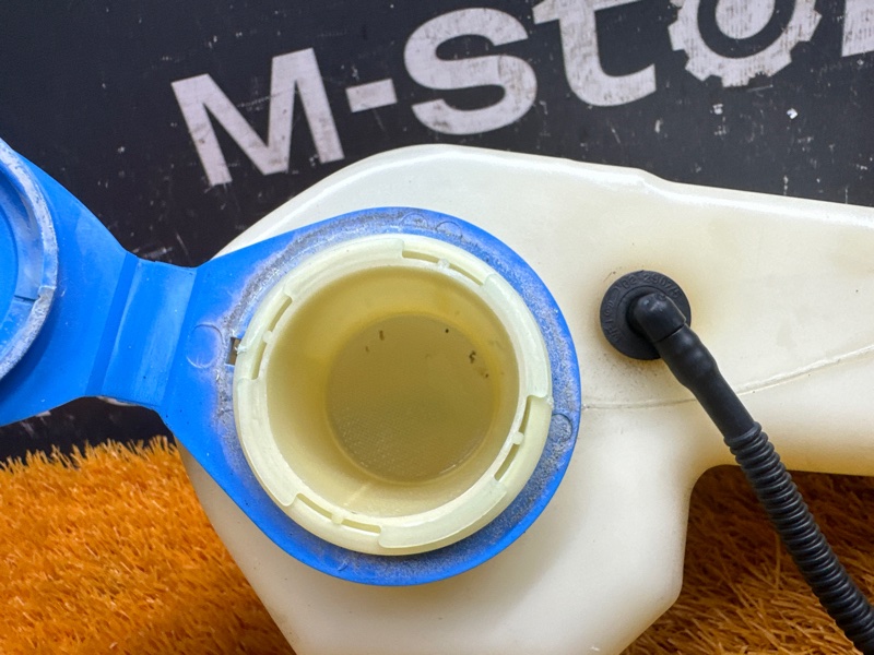 Бачок омывателя, 300 рублей, Красноярск