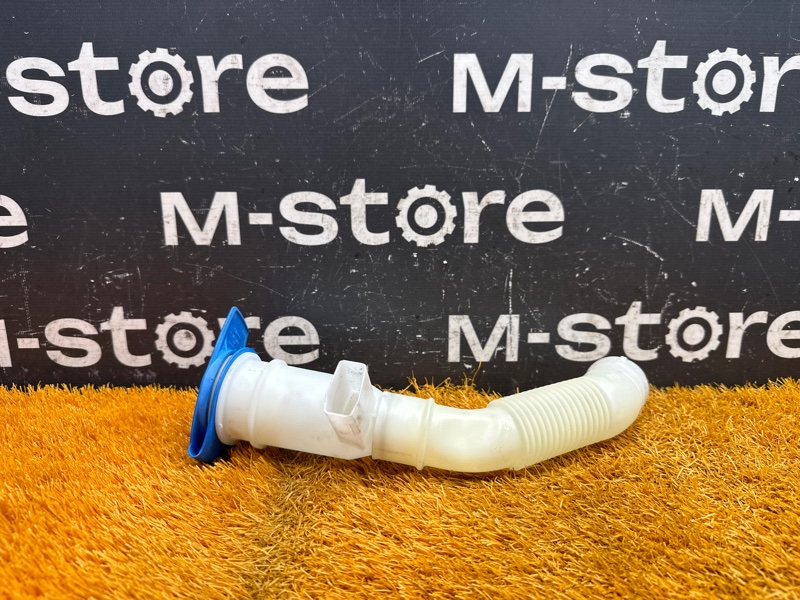 Горловина бачка омывателя, 500 рублей, Красноярск