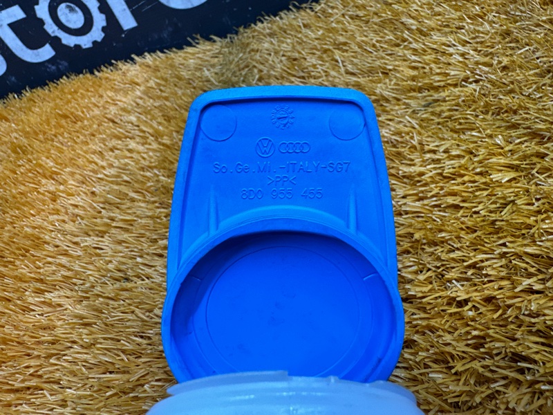 Горловина бачка омывателя, 500 рублей, Красноярск