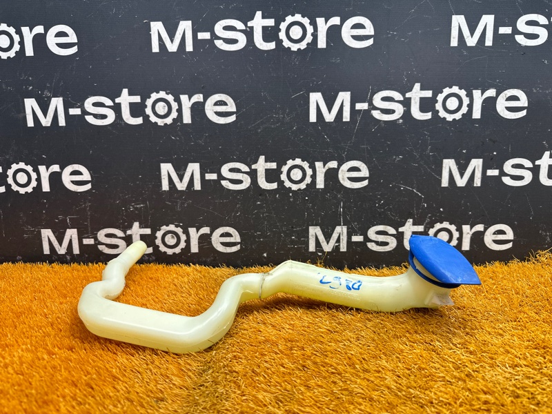 Горловина бачка омывателя, 500 рублей, Красноярск