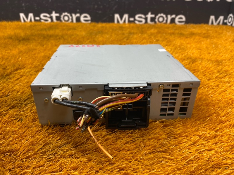 Блок управления магнитолой, 500 рублей, Красноярск