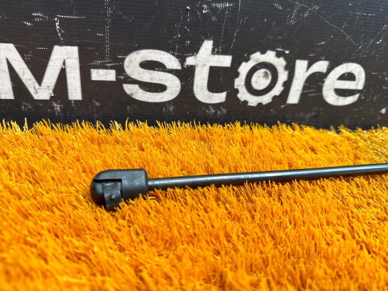 амортизатор капота, 500 рублей, Красноярск