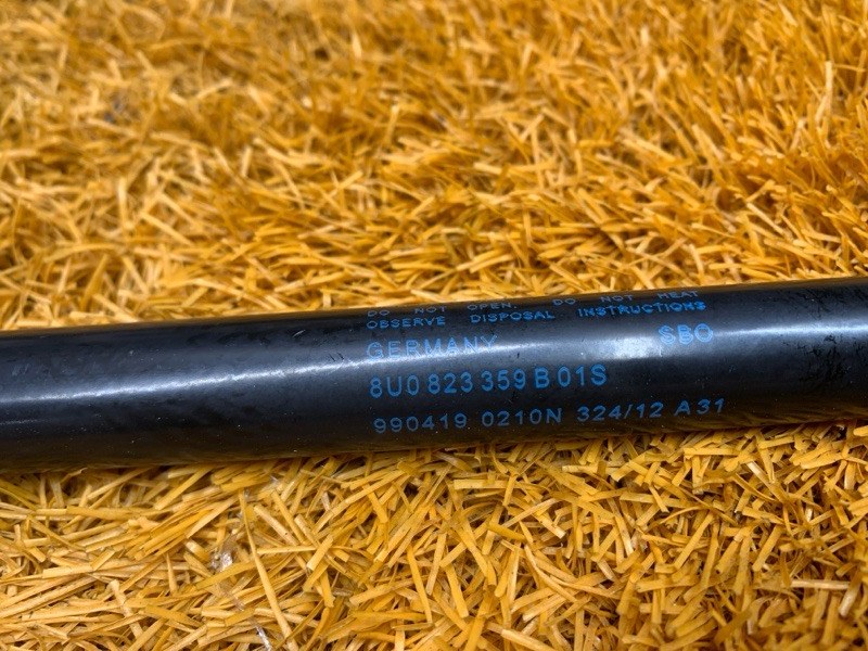 амортизатор капота, 1500 рублей, Красноярск