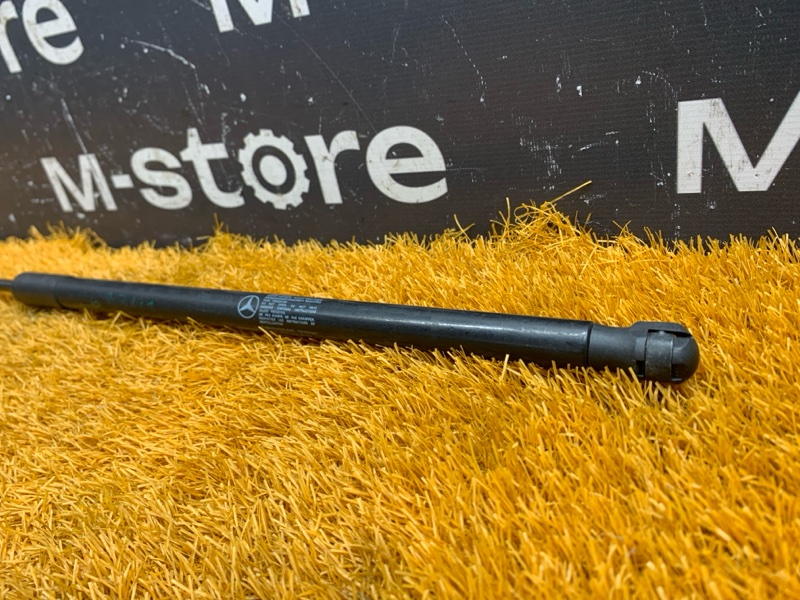 амортизатор капота, 400 рублей, Красноярск