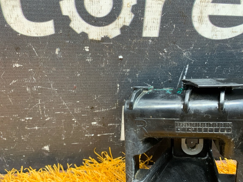 крепление бампера, 1000 рублей, Красноярск