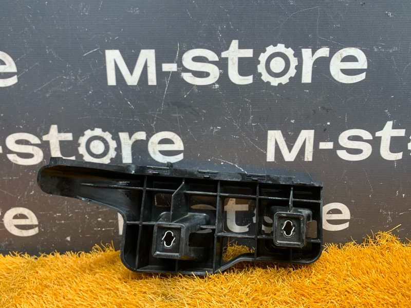 крепление бампера, 1000 рублей, Красноярск