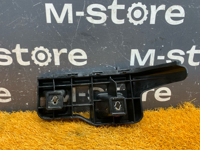 крепление бампера, 800 рублей, Красноярск