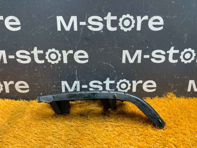 крепление бампера, 800 рублей, Красноярск