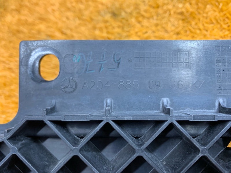 Кронштейн решетки радиатора, 2300 рублей, Красноярск