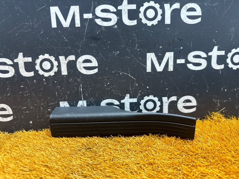 Накладка на порог салона, 200 рублей, Красноярск