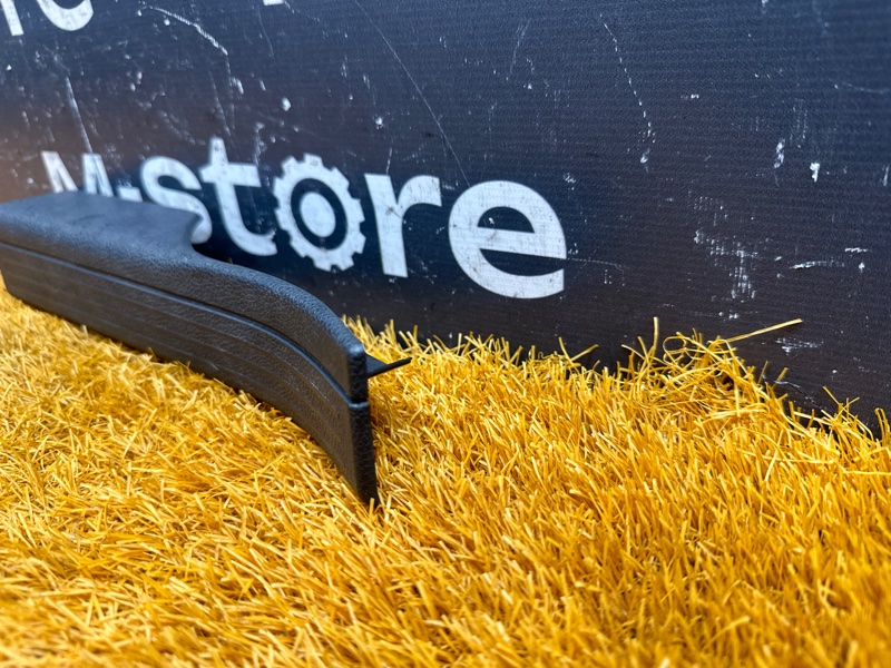 Накладка на порог салона, 200 рублей, Красноярск