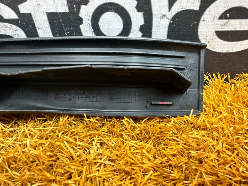 Накладка на порог салона, 200 рублей, Красноярск