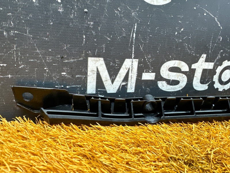 крепление бампера, 900 рублей, Красноярск