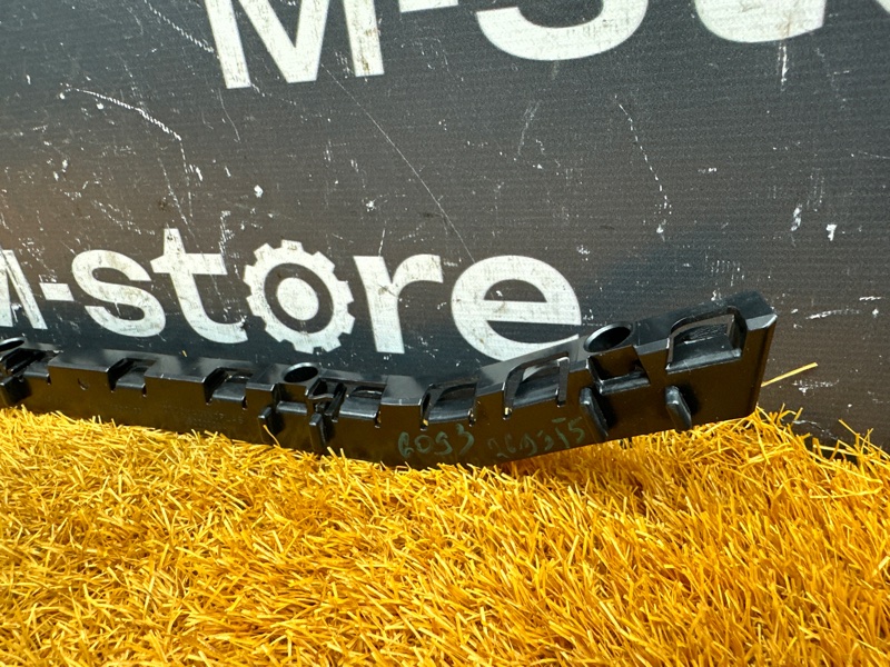 крепление бампера, 900 рублей, Красноярск