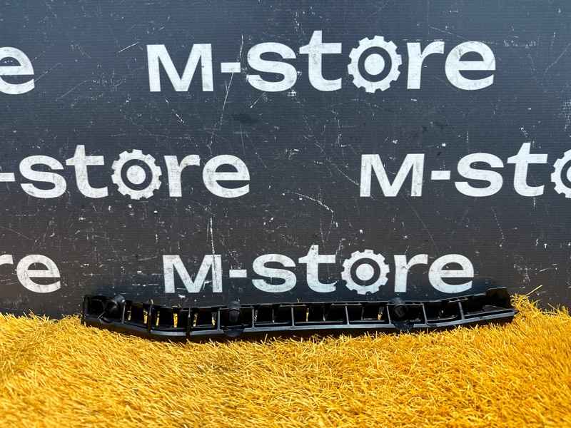 крепление бампера, 900 рублей, Красноярск