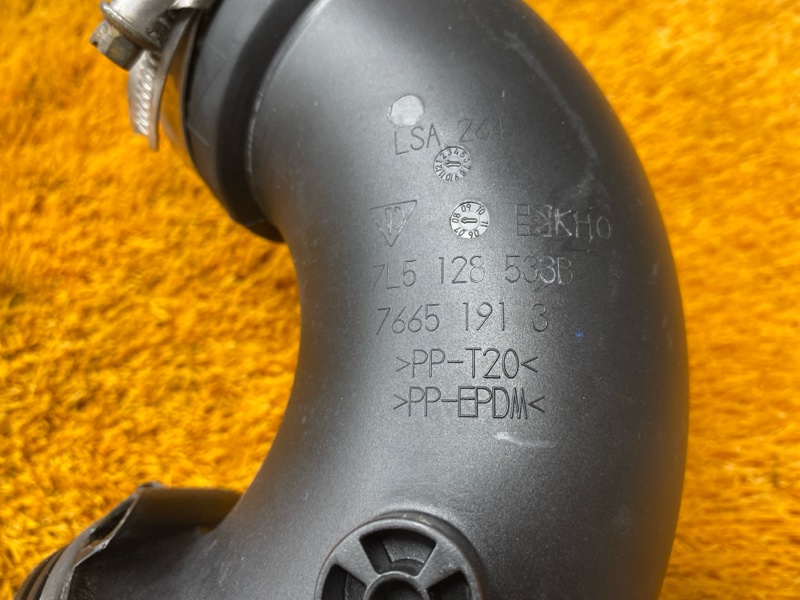 патрубок воздушного фильтра, 700 рублей, Красноярск