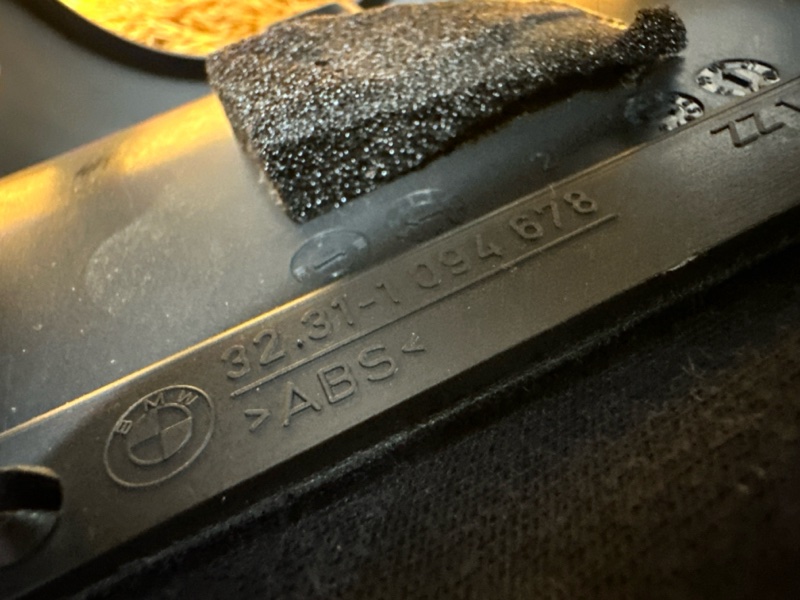 Кожух рулевой колонки, 300 рублей, Красноярск