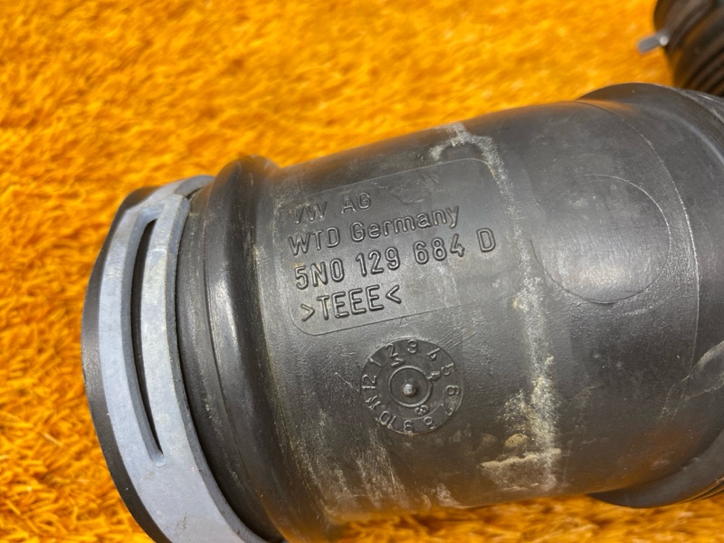 патрубок воздушного фильтра, 700 рублей, Красноярск