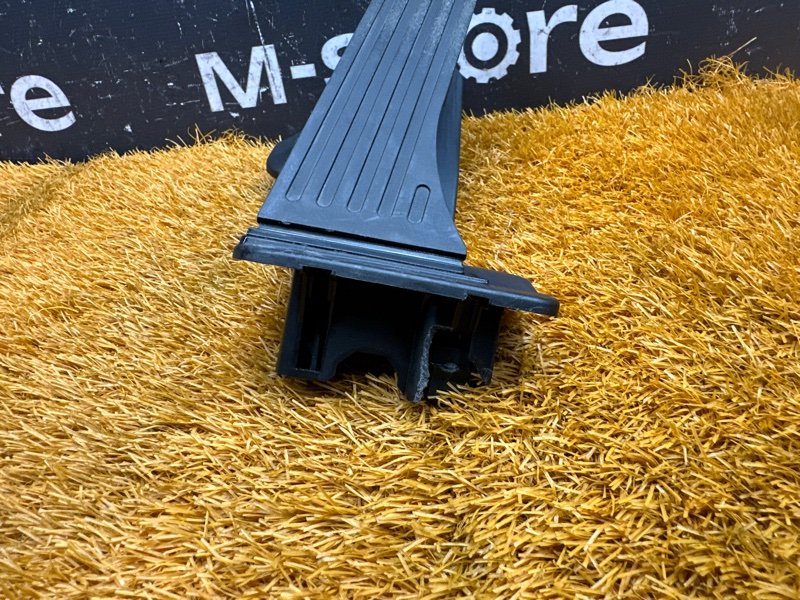 педаль газа, 500 рублей, Красноярск