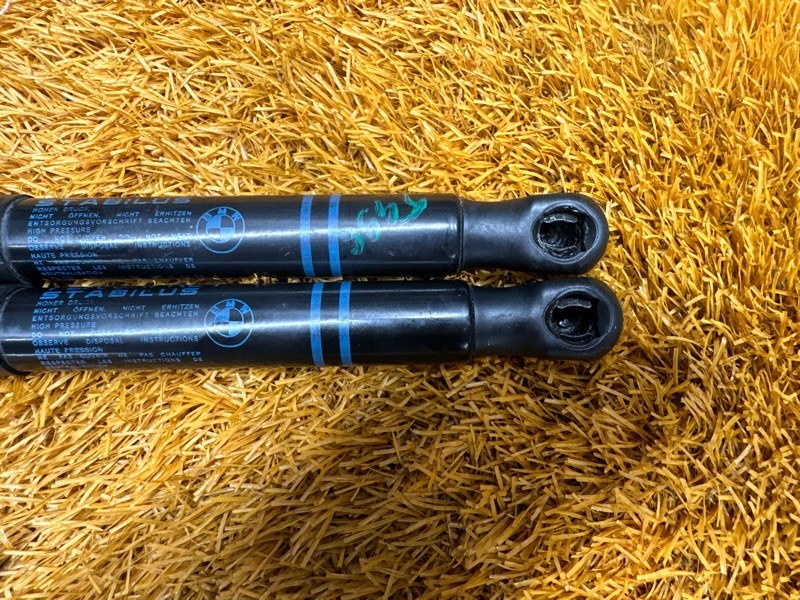 амортизатор капота, 900 рублей, Красноярск