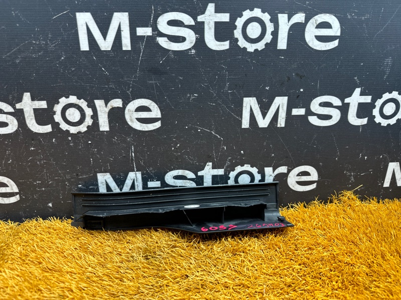 Накладка на порог салона, 200 рублей, Красноярск