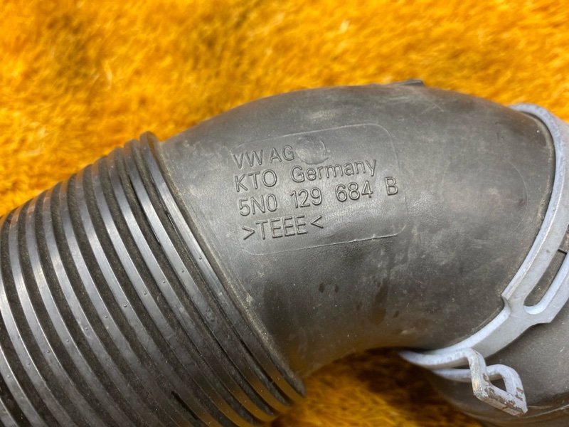 патрубок воздушного фильтра, 500 рублей, Красноярск