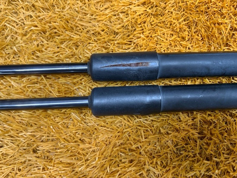 амортизатор багажника, 1700 рублей, Красноярск