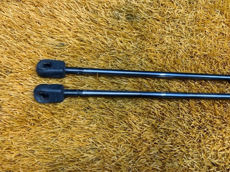 амортизатор багажника, 1700 рублей, Красноярск