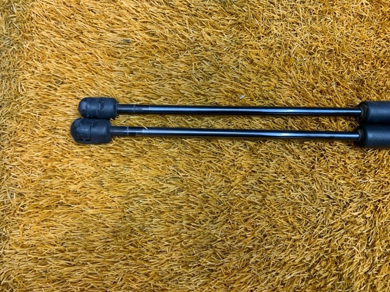 амортизатор багажника, 1700 рублей, Красноярск