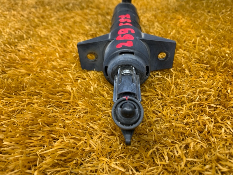 Форсунка омывателя фары, 2000 рублей, Красноярск