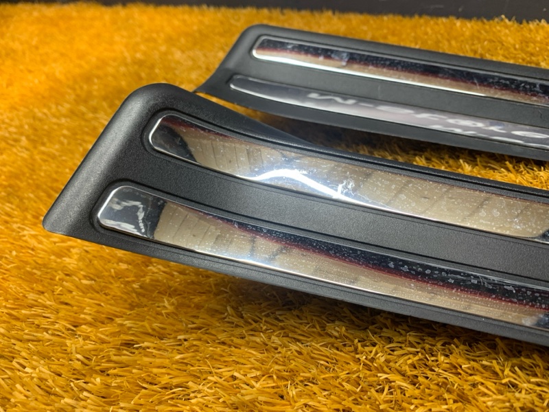 Накладка на порог салона, 2500 рублей, Красноярск