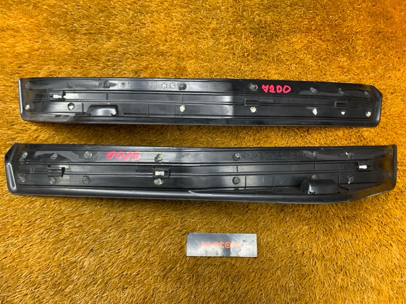 Накладка на порог салона, 2500 рублей, Красноярск