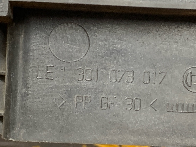 кронштейн фары, 1000 рублей, Красноярск