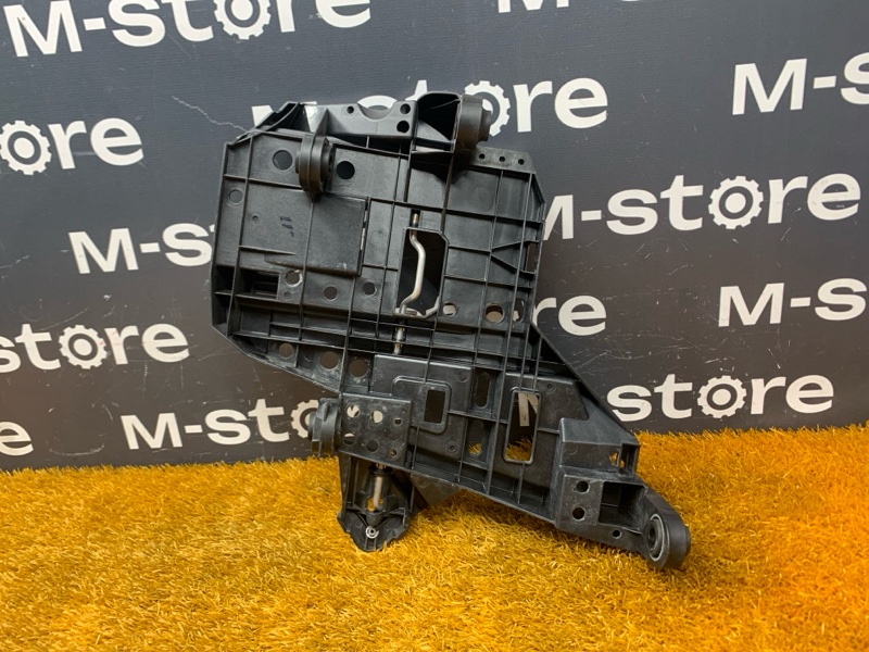 кронштейн фары, 5000 рублей, Красноярск