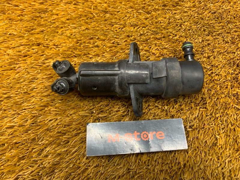 Форсунка омывателя фары, 500 рублей, Красноярск