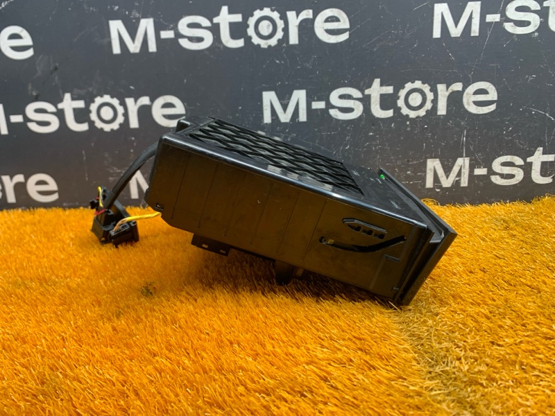 Блок кнопок (подогрев сидений), 1000 рублей, Красноярск