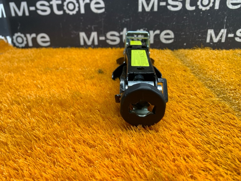 домкрат, 2000 рублей, Красноярск