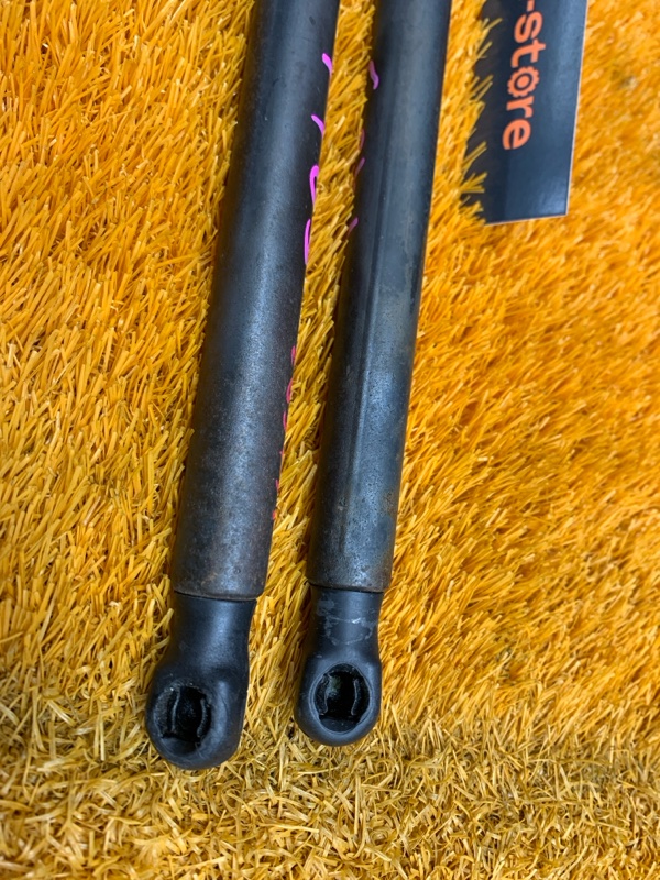 амортизатор багажника, 900 рублей, Красноярск