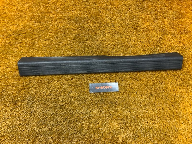 Накладка на порог салона, 300 рублей, Красноярск