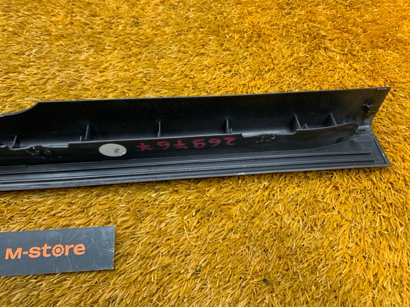 Накладка на порог салона, 300 рублей, Красноярск