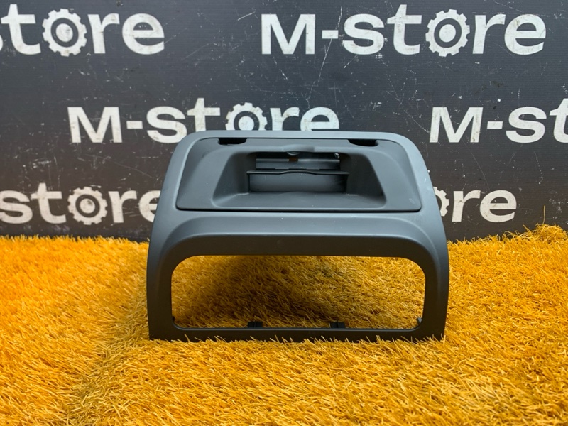 накладка на торпеду, 1000 рублей, Красноярск