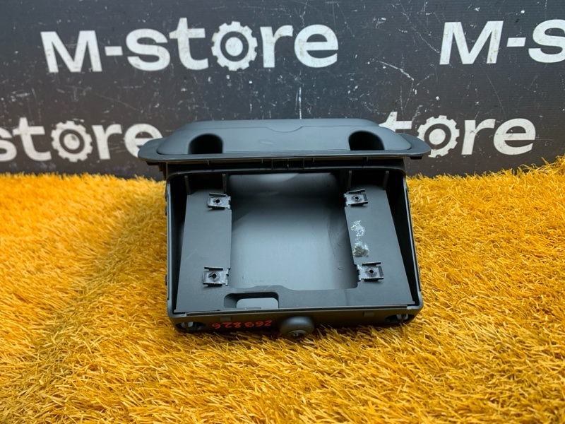 накладка на торпеду, 1000 рублей, Красноярск