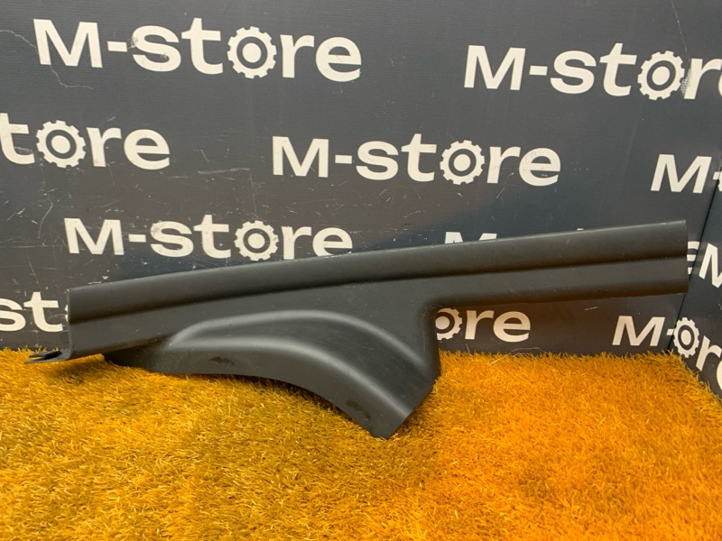 Накладка на порог салона, 400 рублей, Красноярск