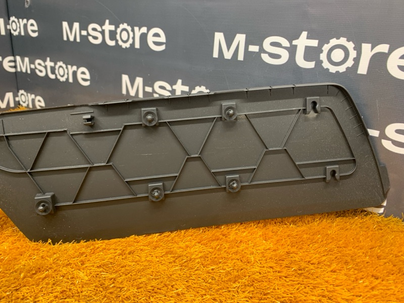 Накладка центральной консоли, 200 рублей, Красноярск