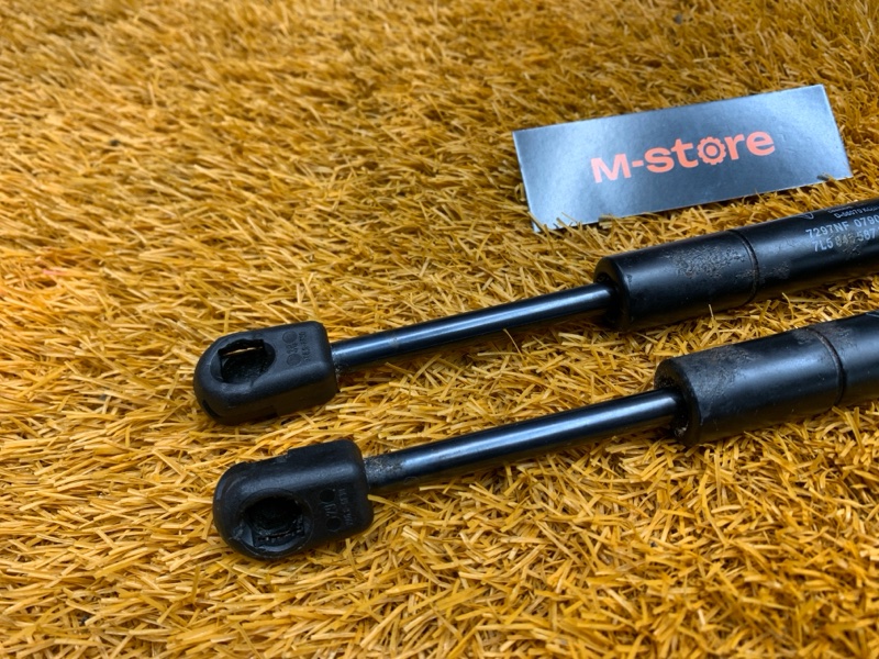 Амортизатор стекла багажника, 500 рублей, Красноярск