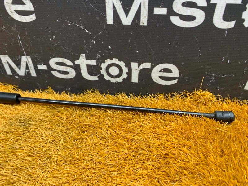 амортизатор капота, 500 рублей, Красноярск