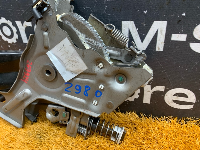 Педаль стояночного тормоза, 500 рублей, Красноярск